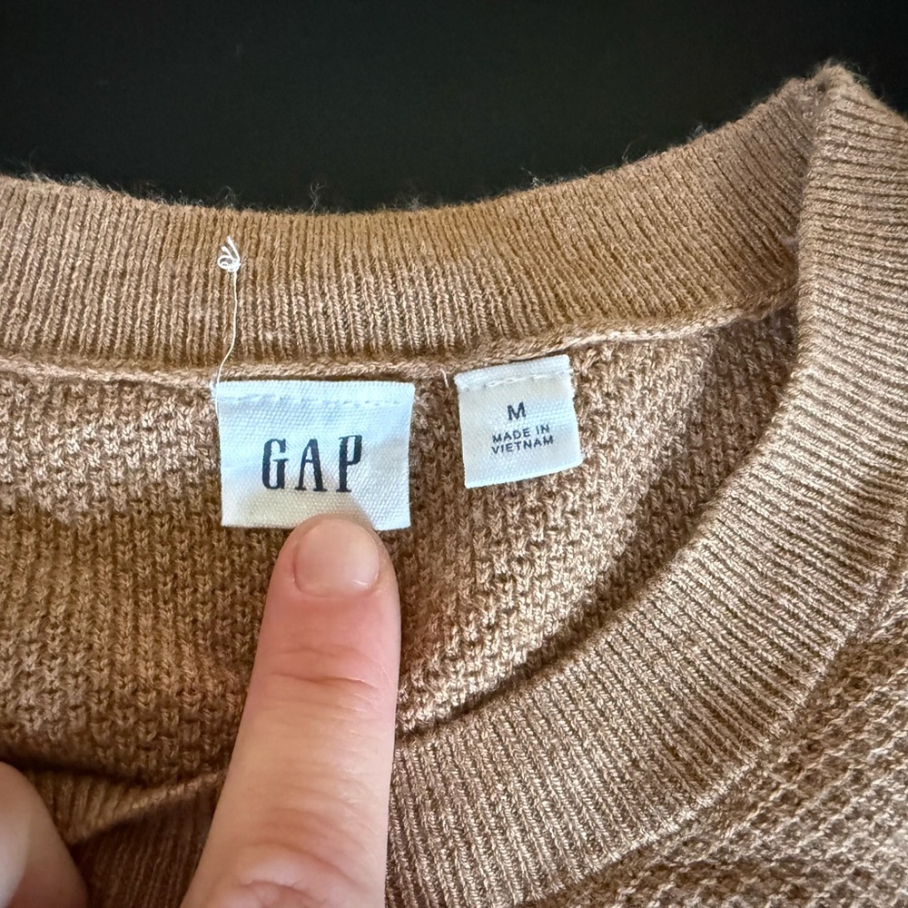 GAP Women's Classic Brown Sweater